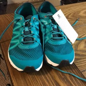 Solomon Cross Amphibian Swift water shoe